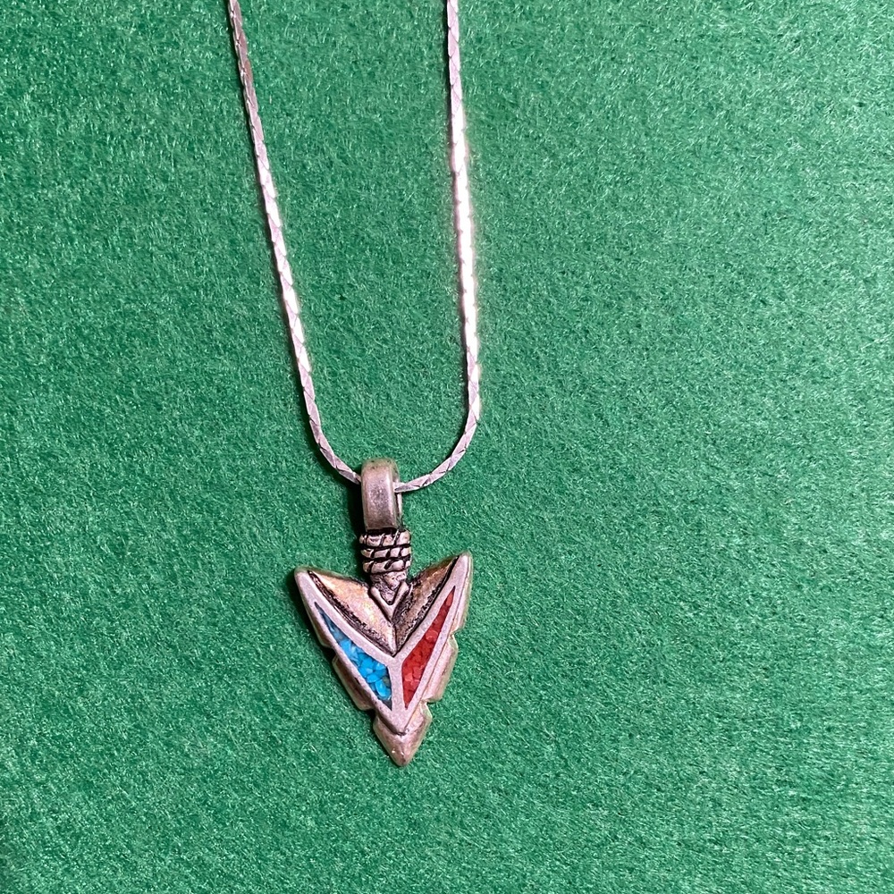 Silver Arrowhead Pendant Necklace